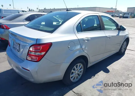 2017 Chevrolet Sonic Lt Auto из США, поврежденный, VIN 1G1JD5SG2H4109573